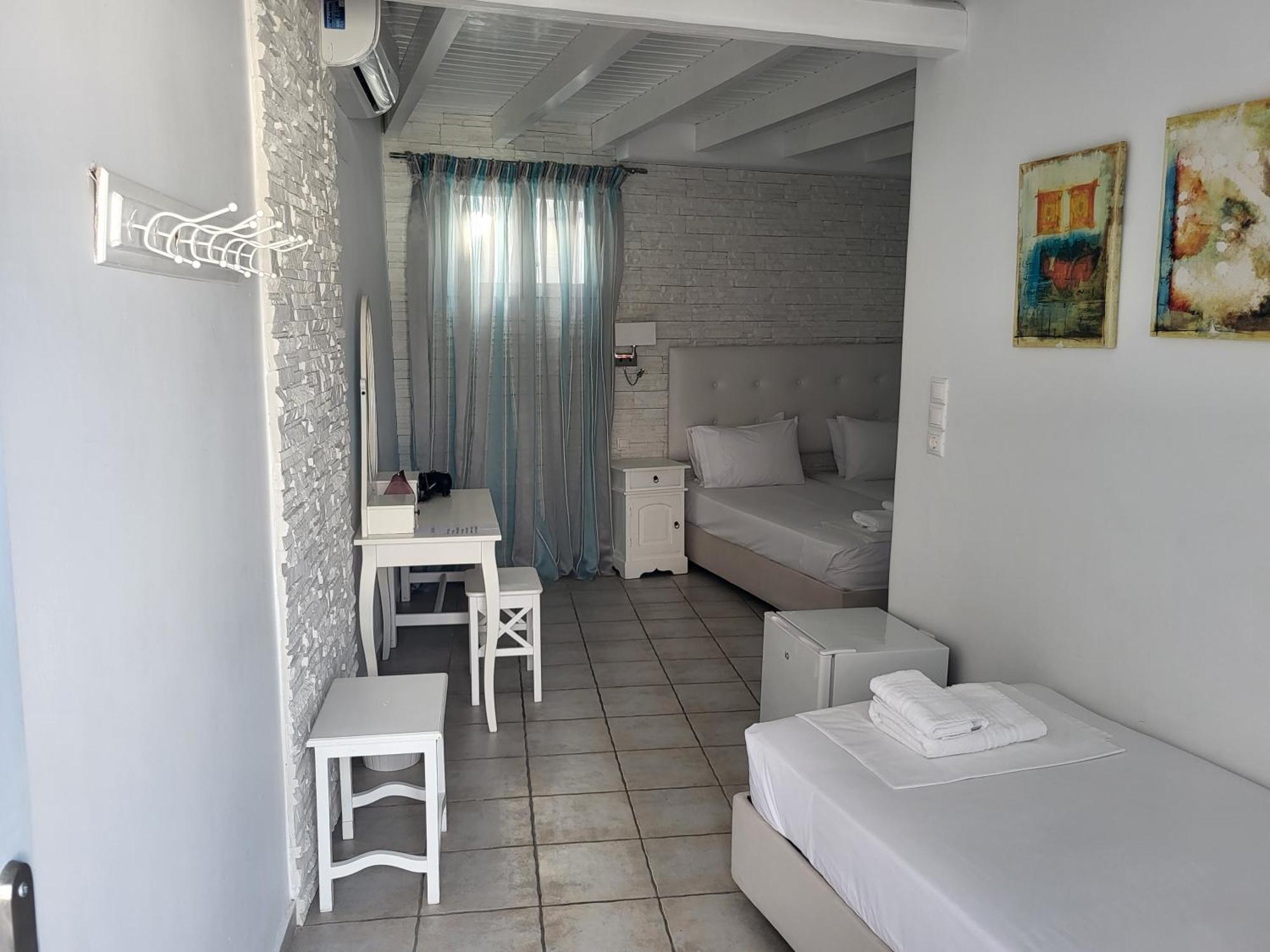 Casa Bianca Hotell Ornós Eksteriør bilde